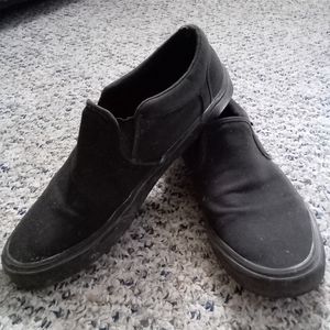 Black Slip-On Vans